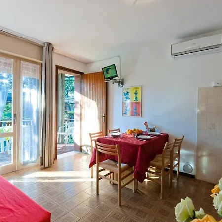 Elia Appartement Bibione Buitenkant foto